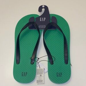 GAP Men’s Flip Flops 12/13 Green